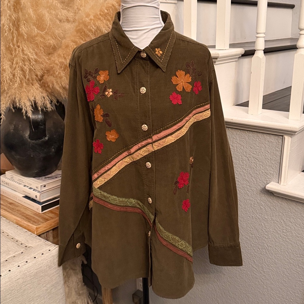 Quizz Vintage Western Corduroy Embroidered Floral Long Sleeve Shirt Plus Size 20